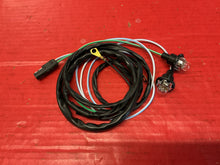 Load image into Gallery viewer, MUSTANG 1967 -1968 HOOD TURN SIGNAL WIRING WITH BULBS
