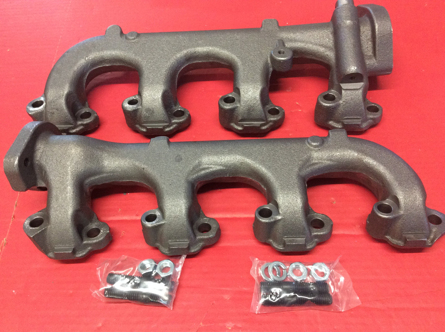 Mustang Exhaust Manifold 1965-1970 V-8. 260, 289, 302 (Heavy Part May Require Extra Shipping)