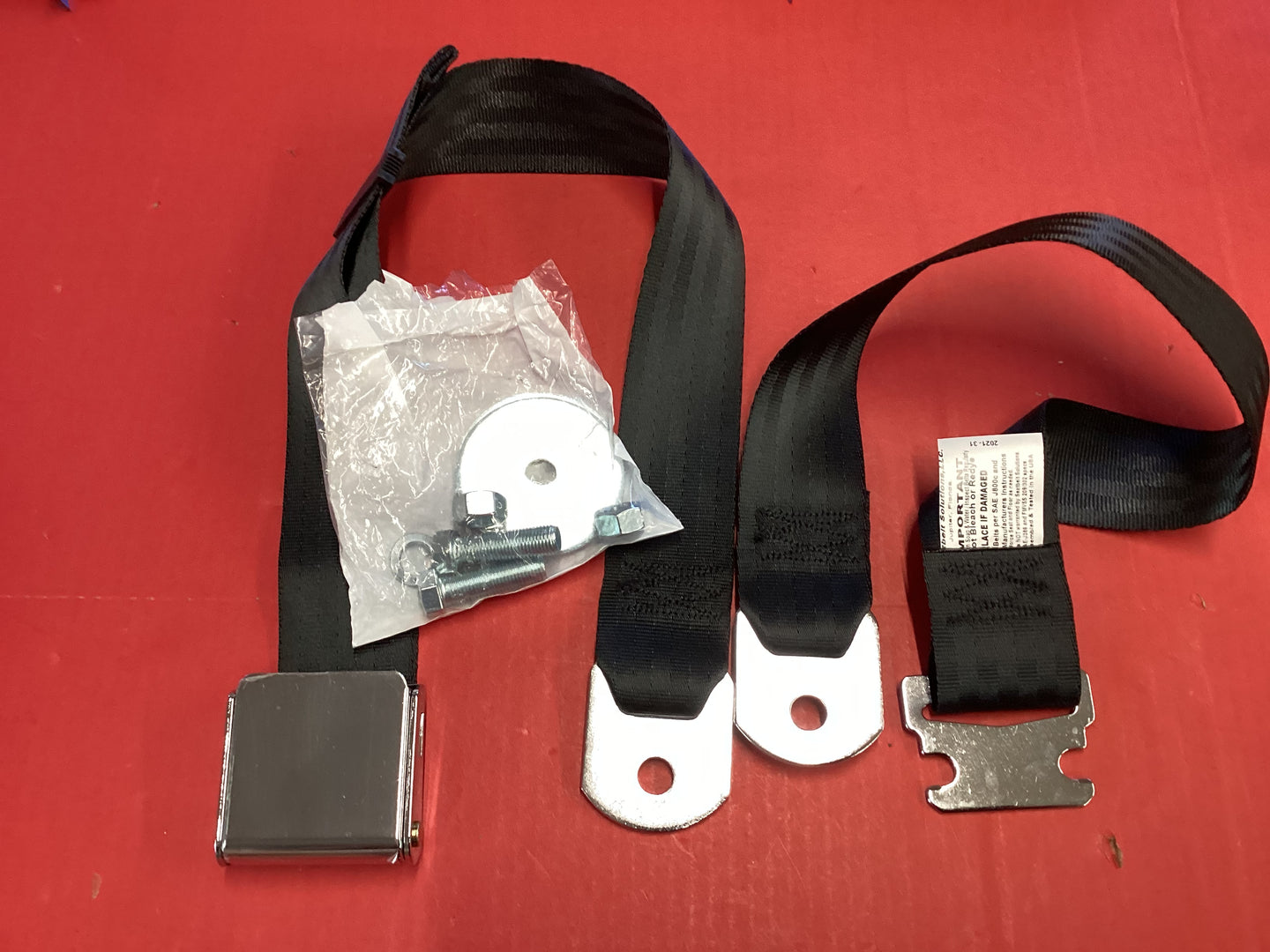 1965-73 Mustang Seat Belt with Chrome Flip Up Latch w Hardware