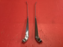 Load image into Gallery viewer, Mustang 1966 -1970 Wiper Arms Pair Polished

