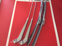 Load image into Gallery viewer, 1966-68 Mustang Windshield Wiper Kit Pair
