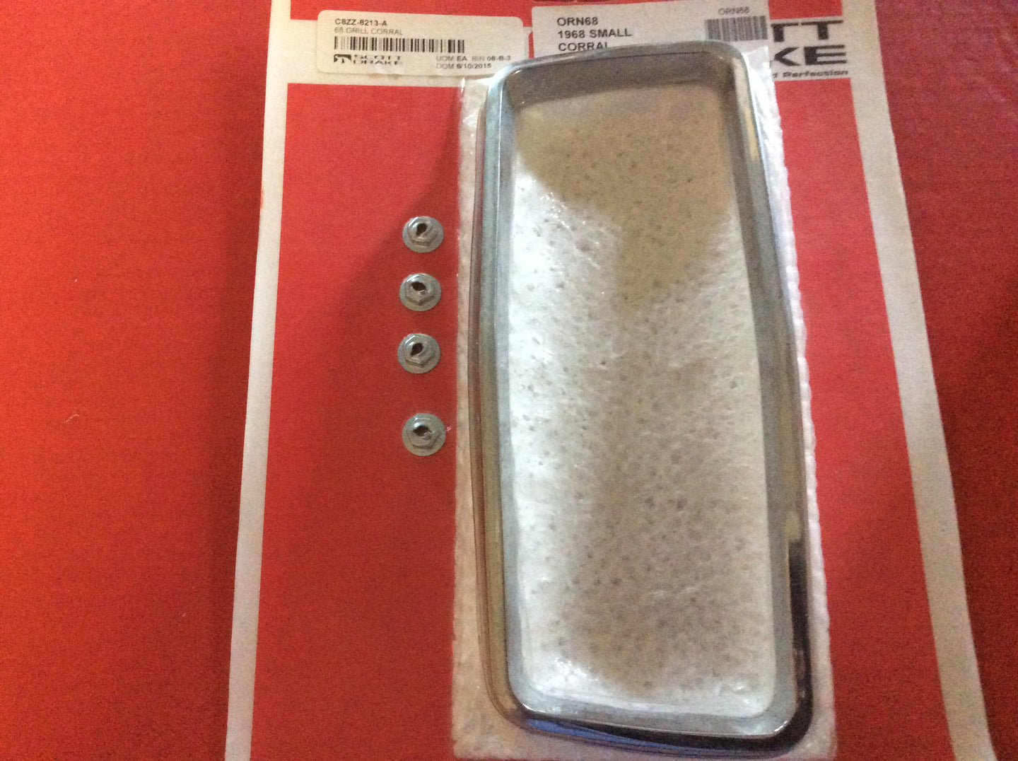 1968 Mustang Small Corral For Grille Horse